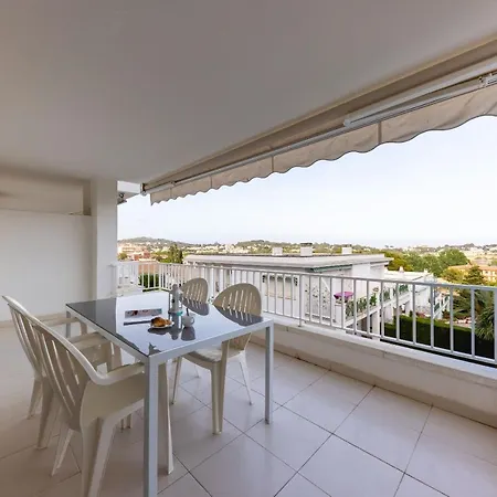 Bravissimo Estel A4 * S'Agaro