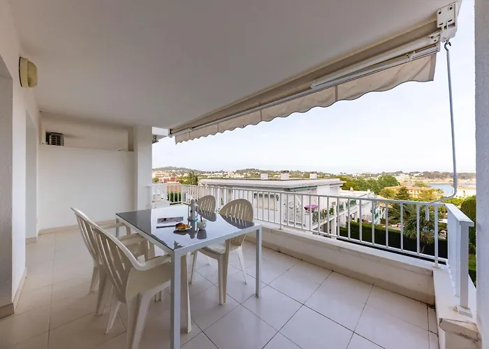 Bravissimo Estel A4 * ساغارو