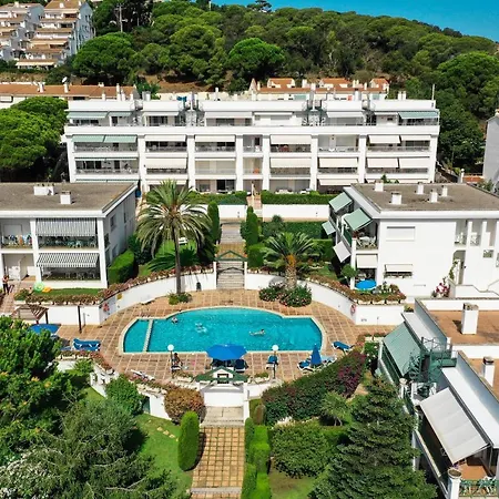 Апартаменты Bravissimo Estel A4