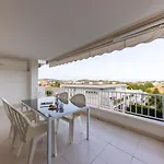 Bravissimo Estel A4 * S'Agaro